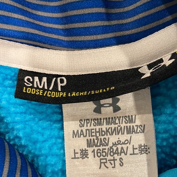 UNDER ARMOUR Loose Fit Hoodie! Like new💙 - Picture 3 of 5